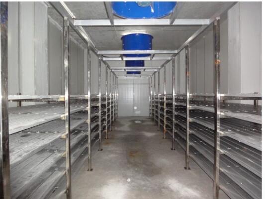 武漢車(chē)間空調(diào)-散熱器